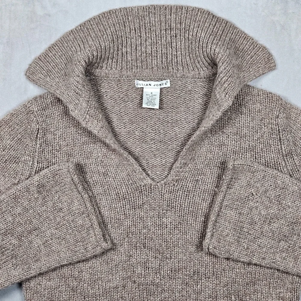 Jillian Jones Sweater Womens Small Brown‎ Lambswool Blend V-Neck Classic Cottage